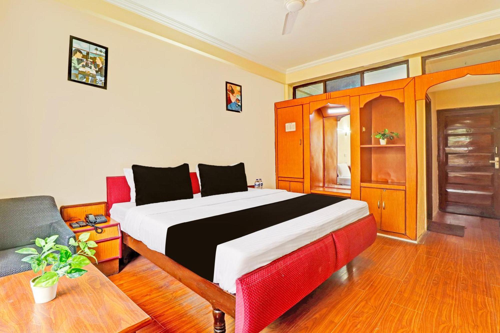 Hotel Super Collection O Pioneer à Mussoorie Extérieur photo