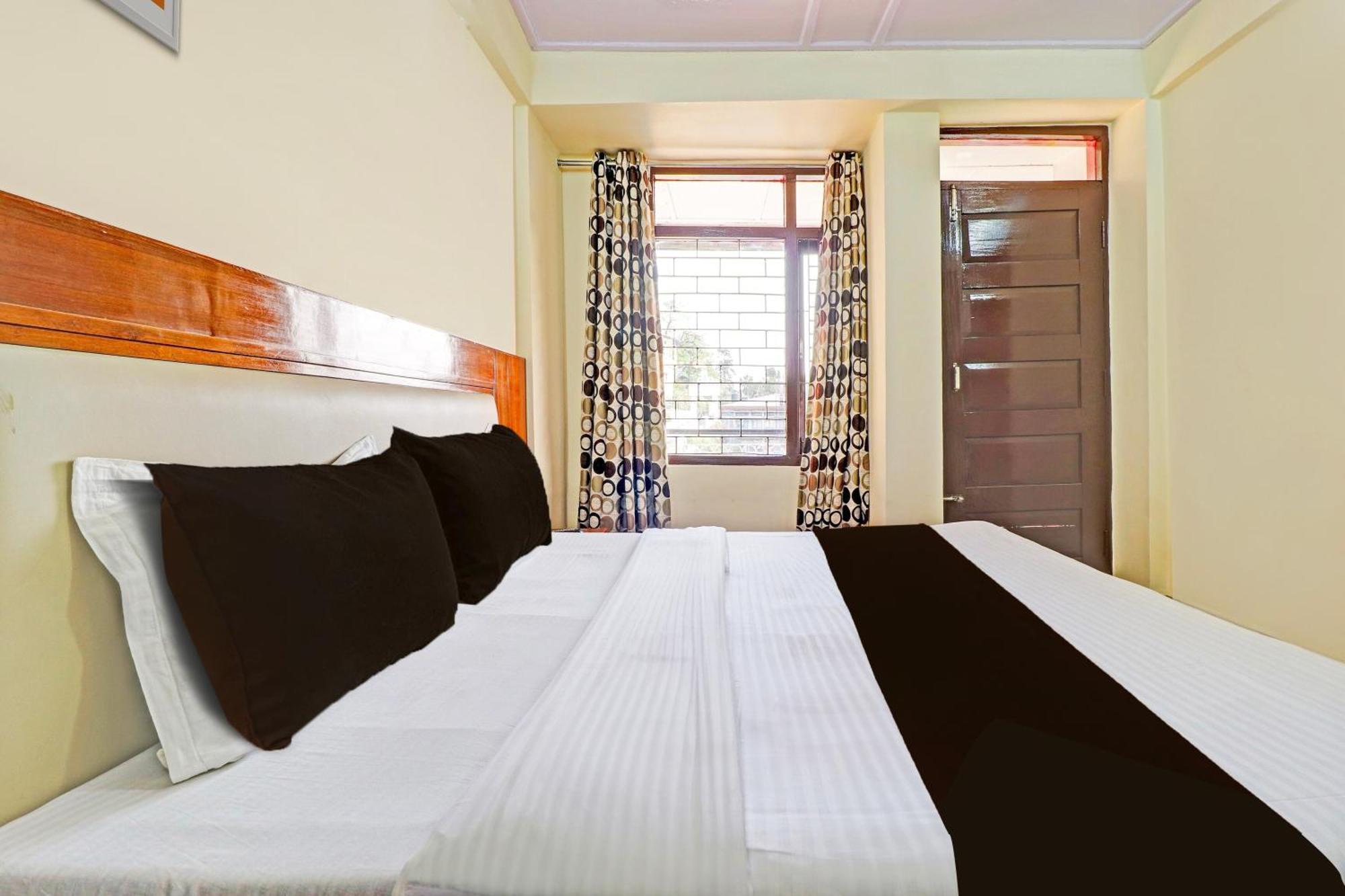 Hotel Super Collection O Pioneer à Mussoorie Extérieur photo